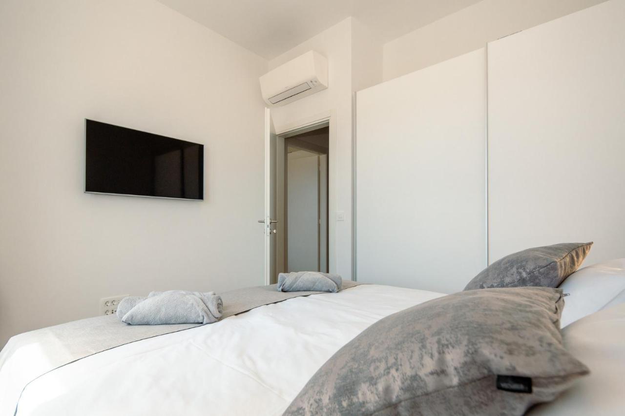 Pr Premium Apartment רוביני מראה חיצוני תמונה